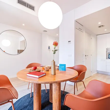 Sweett - Carrer Girona Apartamento *