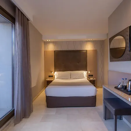 Gran Barcino Otel 4*