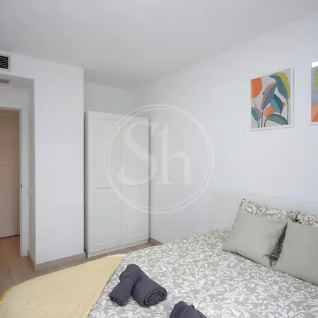 Apartment Comodo En Diagonal Barcelona