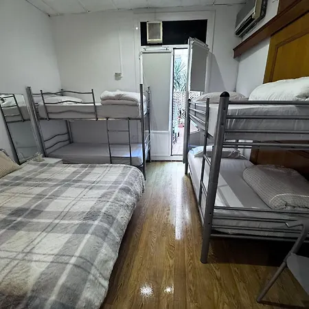 Guest house Catapor Familias *