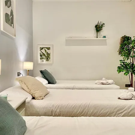 Cozy 7p With Terrace
