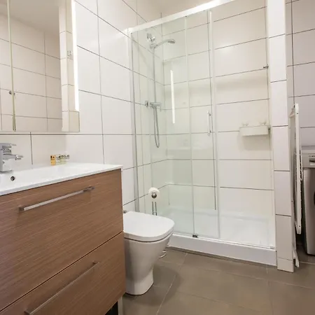 33mal1082- Big 2br Near Sagrada Familia