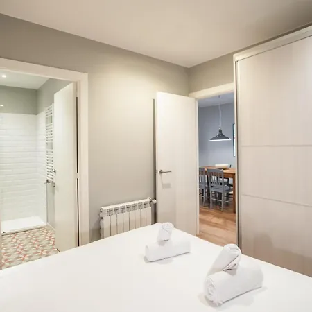 E4mal1080 - Fabulous Flat Next To Sagrada Familia *