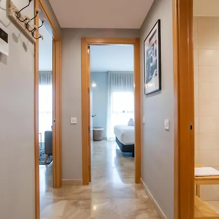 13mal1077- Magnific 2br Flat * Barcelona
