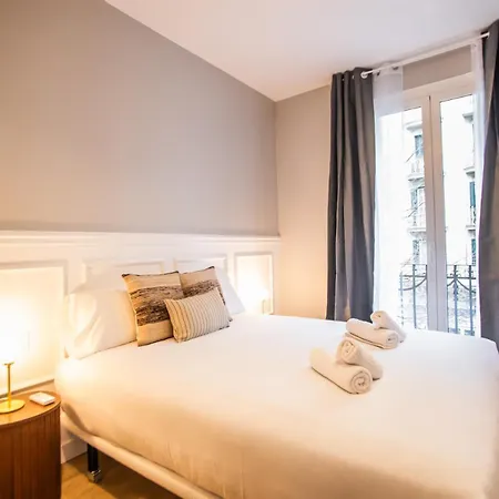 Apartment P3mal1076- Beautiful 2br Newly Refurbished *