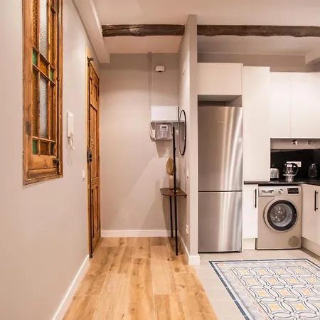 Apartment P3mal1076- Beautiful 2br Newly Refurbished Barcelona