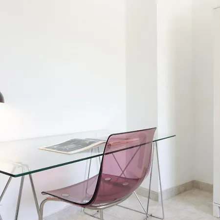 Apartamento Charming In Shared Near Camp Nou Barcelona