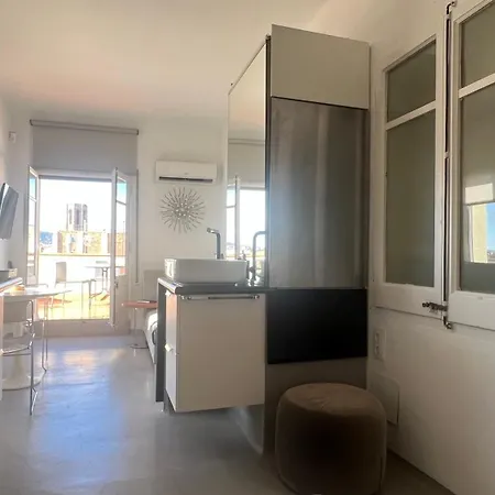 With Terrace Apartment *