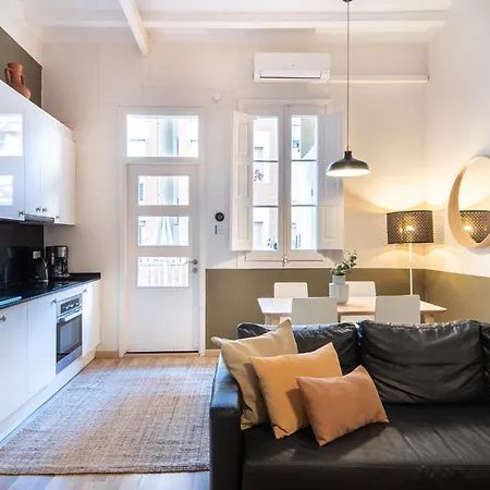 Apartment Oasis With A Sunny Terrace In The Heart Of Gracia *