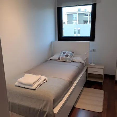 Modern Apartment, With Parking, Close To The Beach!! * Sant Adria de Besos