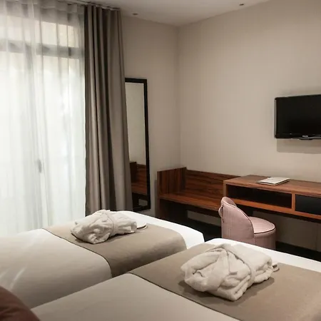 Hotell California 3*