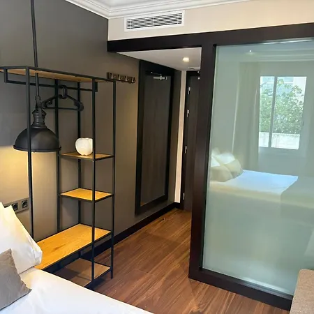 Hotel Cortes Rambla Barcelona
