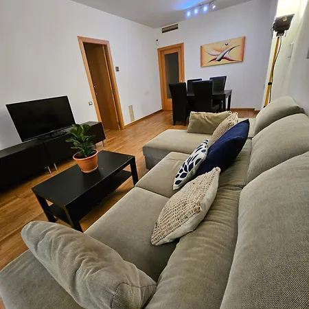Apartment Near Ramblas 3 Flat Min 32 Days Parking Optional Barcelona