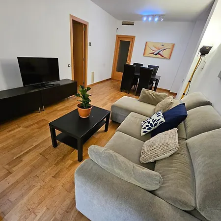 Near Ramblas 3 Flat Min 32 Days Parking Optional Apartment Barcelona
