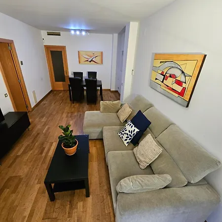 Near Ramblas 3 Flat Min 32 Days Parking Optional