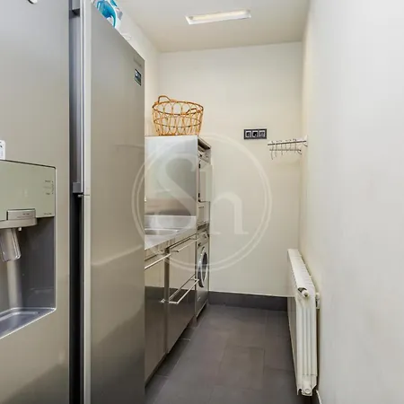 Espacioso Cerca De Diagonal Apartment Barcelona