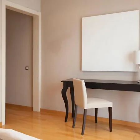Apartment Gran Via Modern And Bright 3bd With Terrace Barcelona