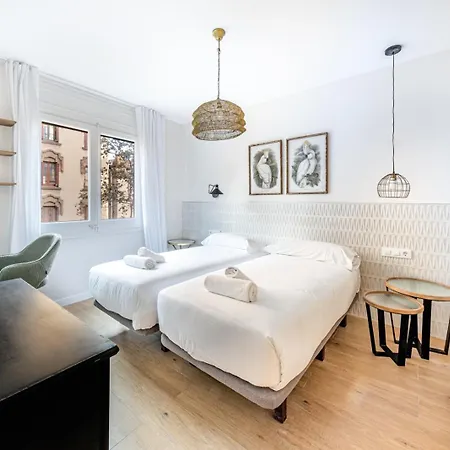 Bebarceloner Eixample - 4 Bedrooms Barcelona