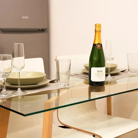 Apartment Cozy Near The Camp Nou Stadium *