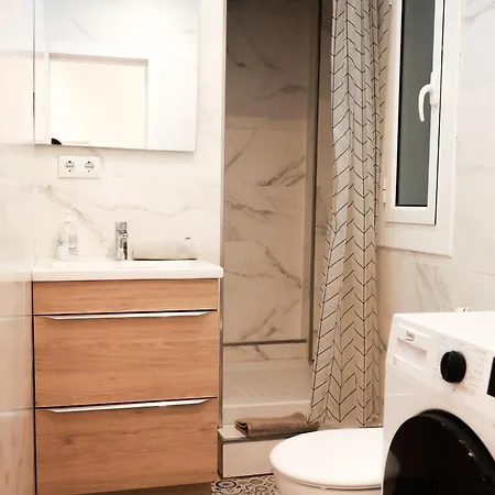Apartment Cozy Near The Camp Nou Stadium