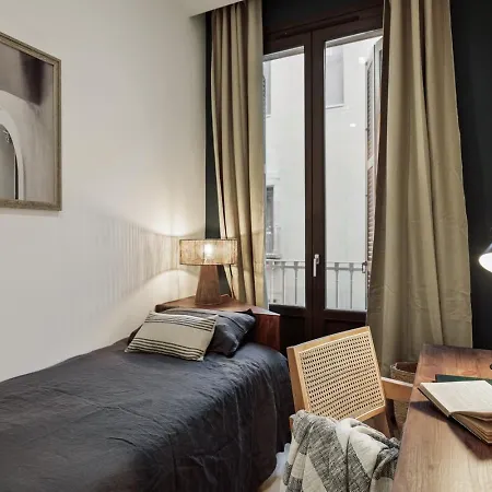 Praiano - 2 Bedrooms, Balcony And Terrace In Ciutat Vella Apartment *