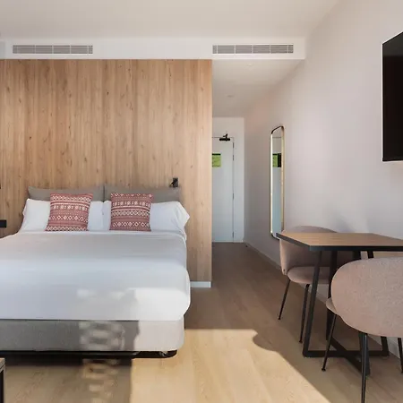 Tembo Barcelona 4* Sant Adrià de Besòs