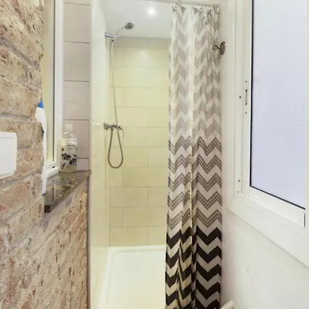 Appartement Great In Sagrada Familia With Balcony *