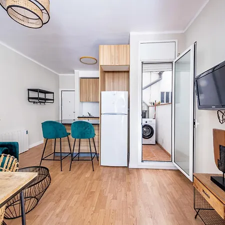 Appartement Bebarceloner Sant Andreu - 1 Bedroom With Terrace Barcelone