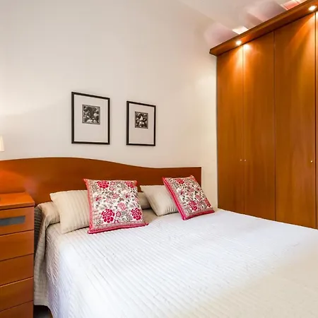 Apartment Centrico Zona Ramblas 21y11 *
