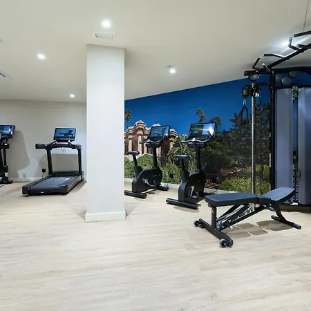 Hotel Catalonia Park Gueell