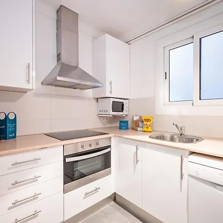 Sweett - Gaudi Avenue Apartment *
