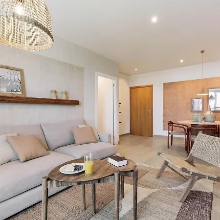 Sole - 2 Bedrooms In Poblenou *