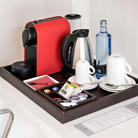 Отель Nh Collection Gran Calderon 5*