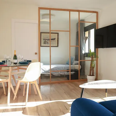 Amazing Sea And Sagrada Familia Views Homey Apartman Barcelona