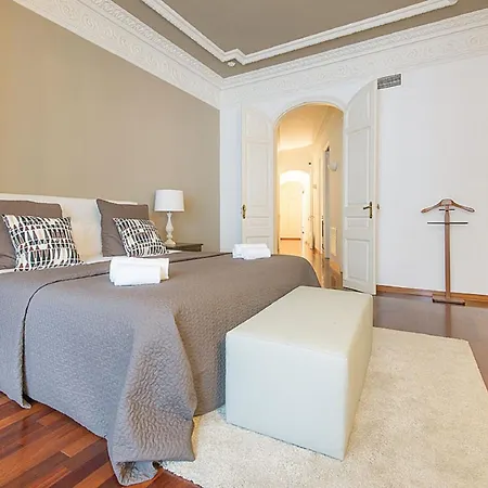 4 En Calle Balmes - Stylish Apartment *