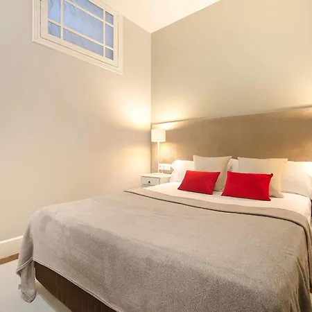 Three Bedroom In Gran De Gracia - Stylish Apartment