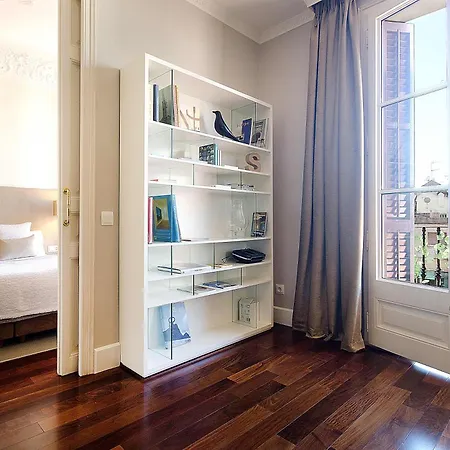 Three Bedroom In Gran De Gracia - Stylish Apartment *