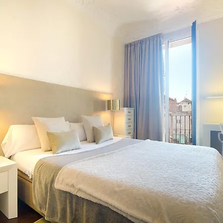 Three Bedroom In Gran De Gracia - Stylish *
