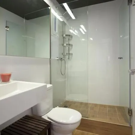Apartment Barceloneta Near Barcelona