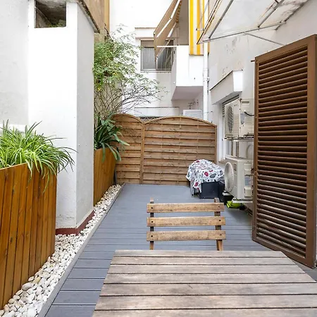 Cozy Terrace In Eixample *