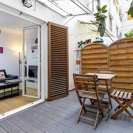 Cozy Terrace In Eixample *