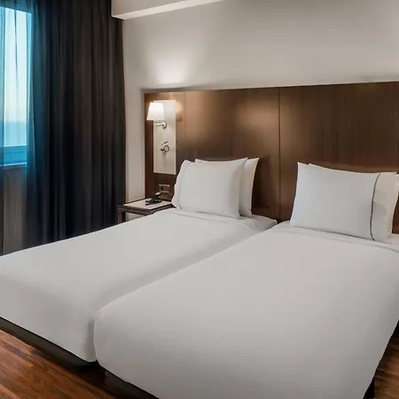 Ac Forum By Marriott Отель 4*