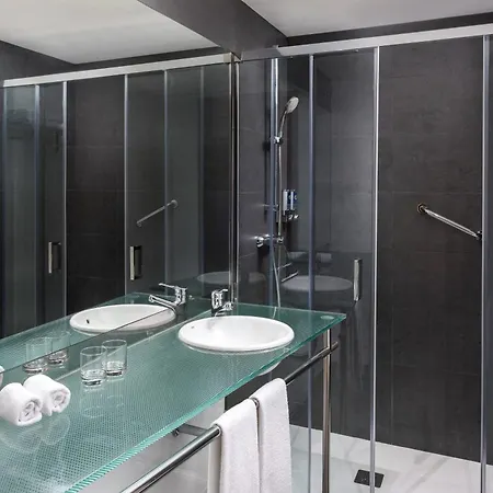 Four Points By Sheraton Diagonal 4*