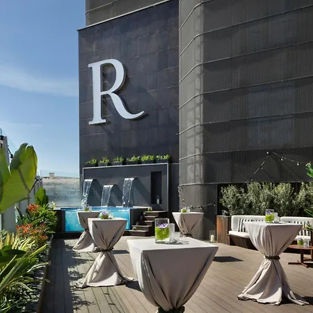 Hotel Renaissance