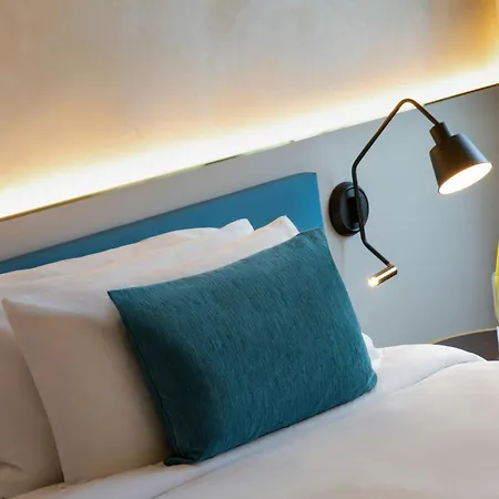 Renaissance Hotel