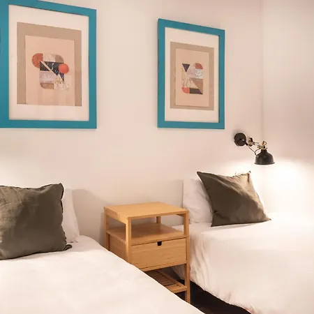 Spacious & Sunny With Terrace In The Center Barcelone