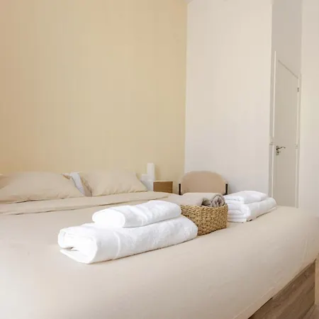 Unicas En La Rambla Aparthotel