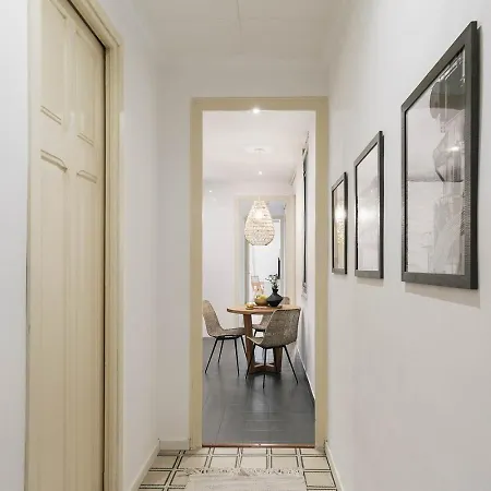 Apartment Veduto - 2 Bedrooms In Eixample Esquerra *
