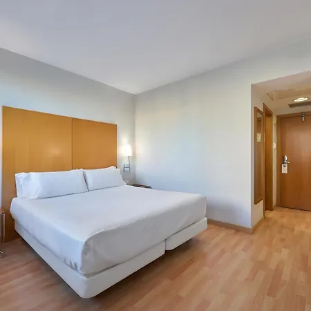 Catalonia 4*