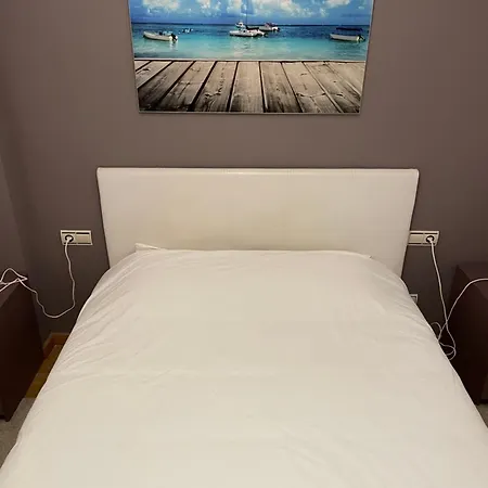 Comfy Downtown + Private Terrace Apartman Barcelona